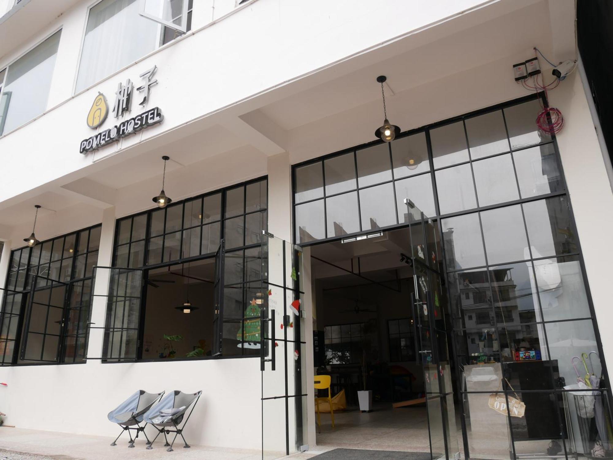 Pomelo Hostel Xingping 양수오 외부 사진
